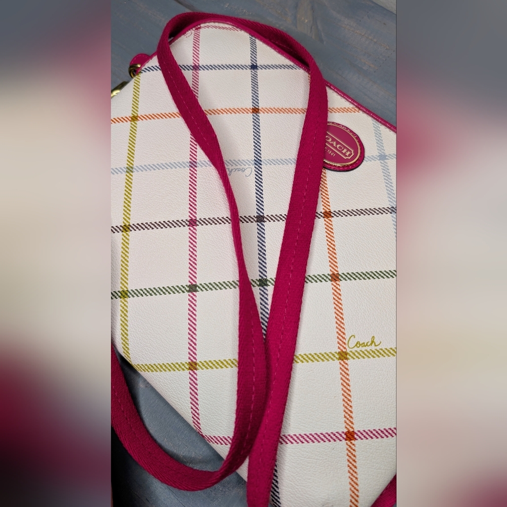 Coach White and Pink Crossbody Bag - Picture 9 of 10